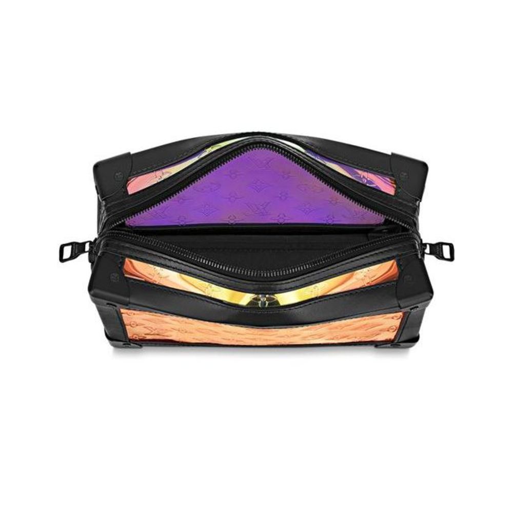 LOUIS VUITTON Soft Trunk Black/Multicolor Monogram Prism Plastic Messenger Bag - Picture 4 of 6